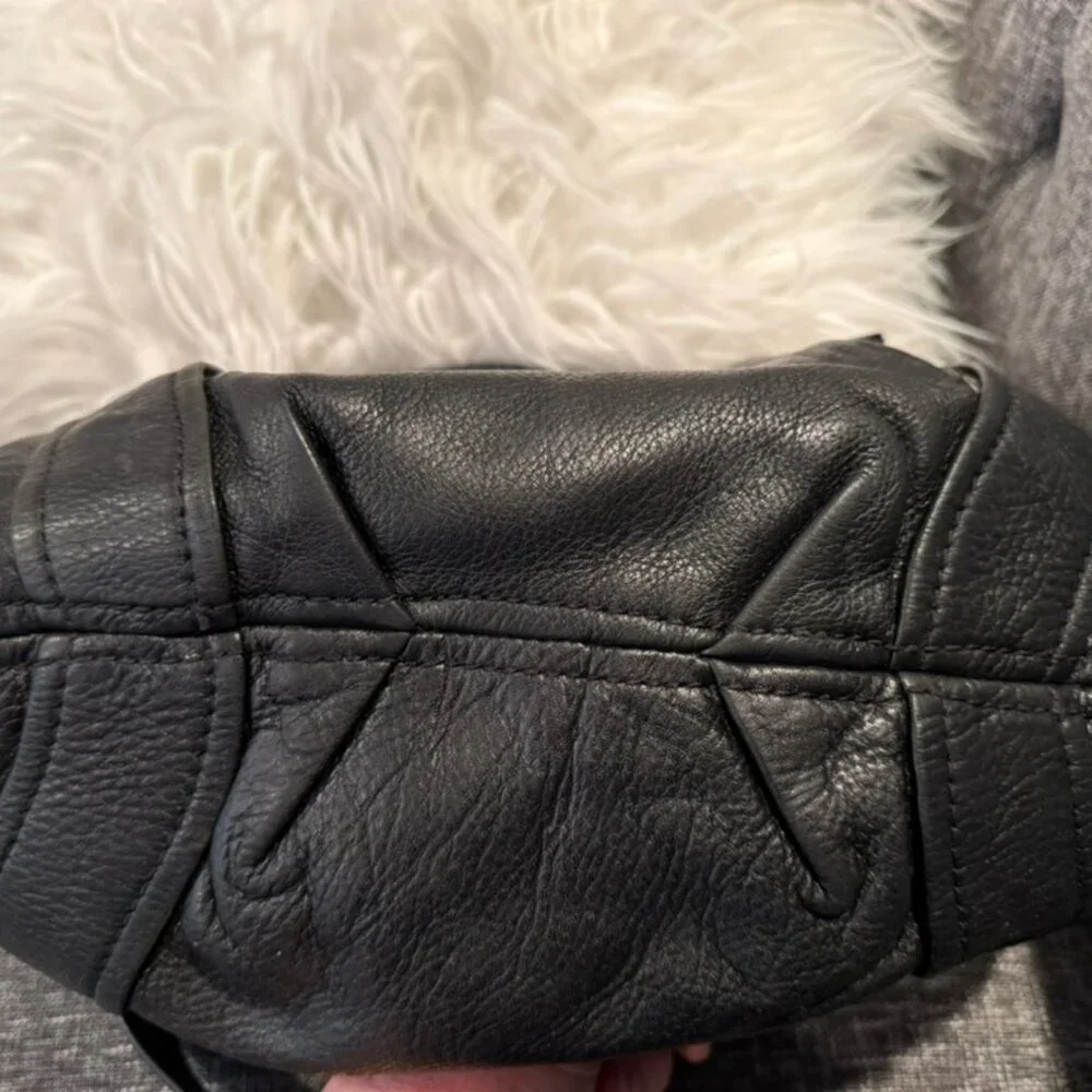 Michael Kors Black Leather Shoulder Bag Slouchy Hobo Gold Hardware Handbag